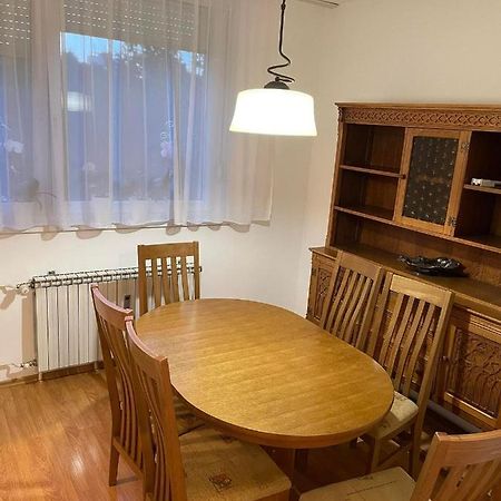 Lolly Apartment Karlovac Exterior foto